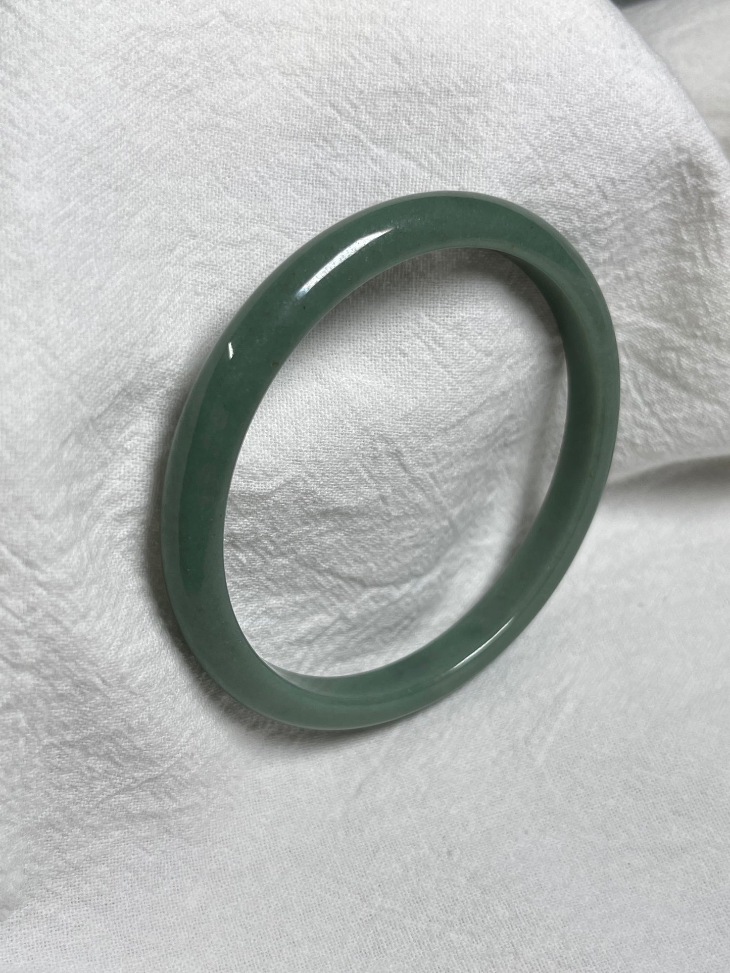 Jadeite jade (size: 61.5 mm) • #0525