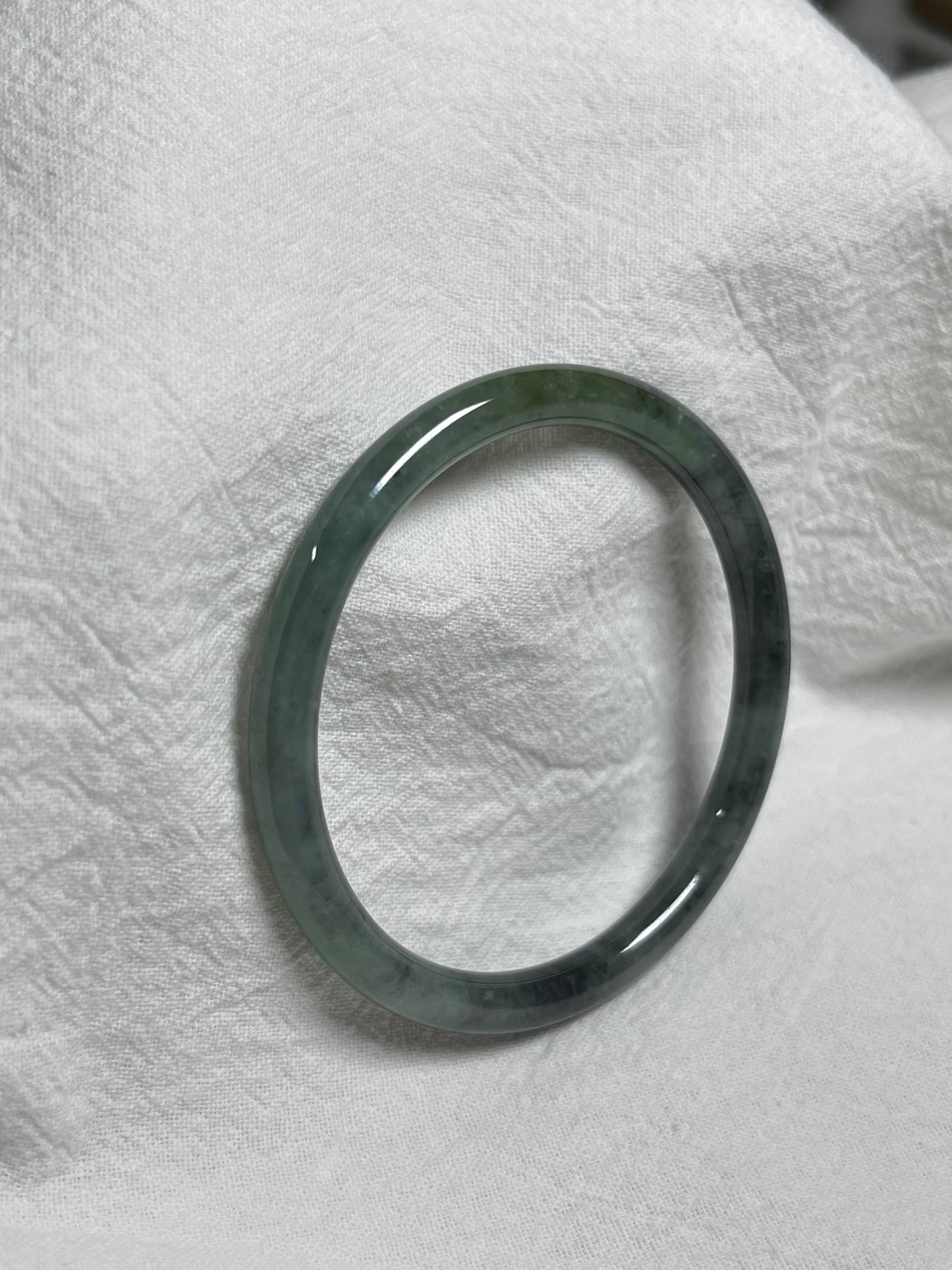 Wuji icy Jadeite jade (size: 54.4 mm) • #6768