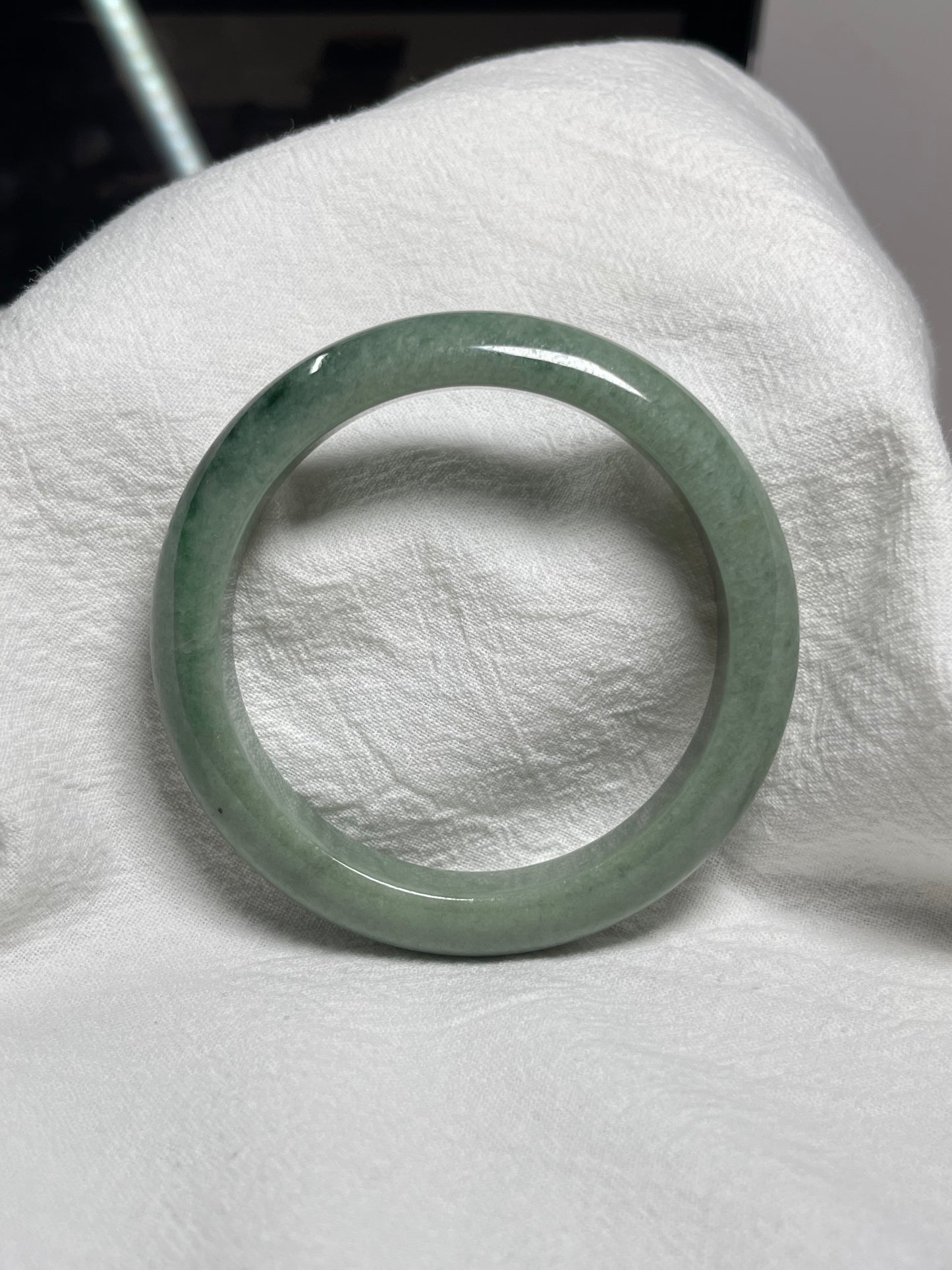 Jadeite jade (size: 59 mm) • #2537