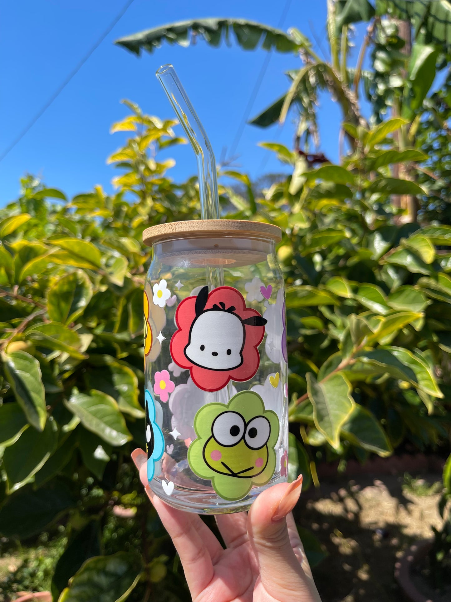 *RESTOCKED* 16 oz glass can • HK + friends