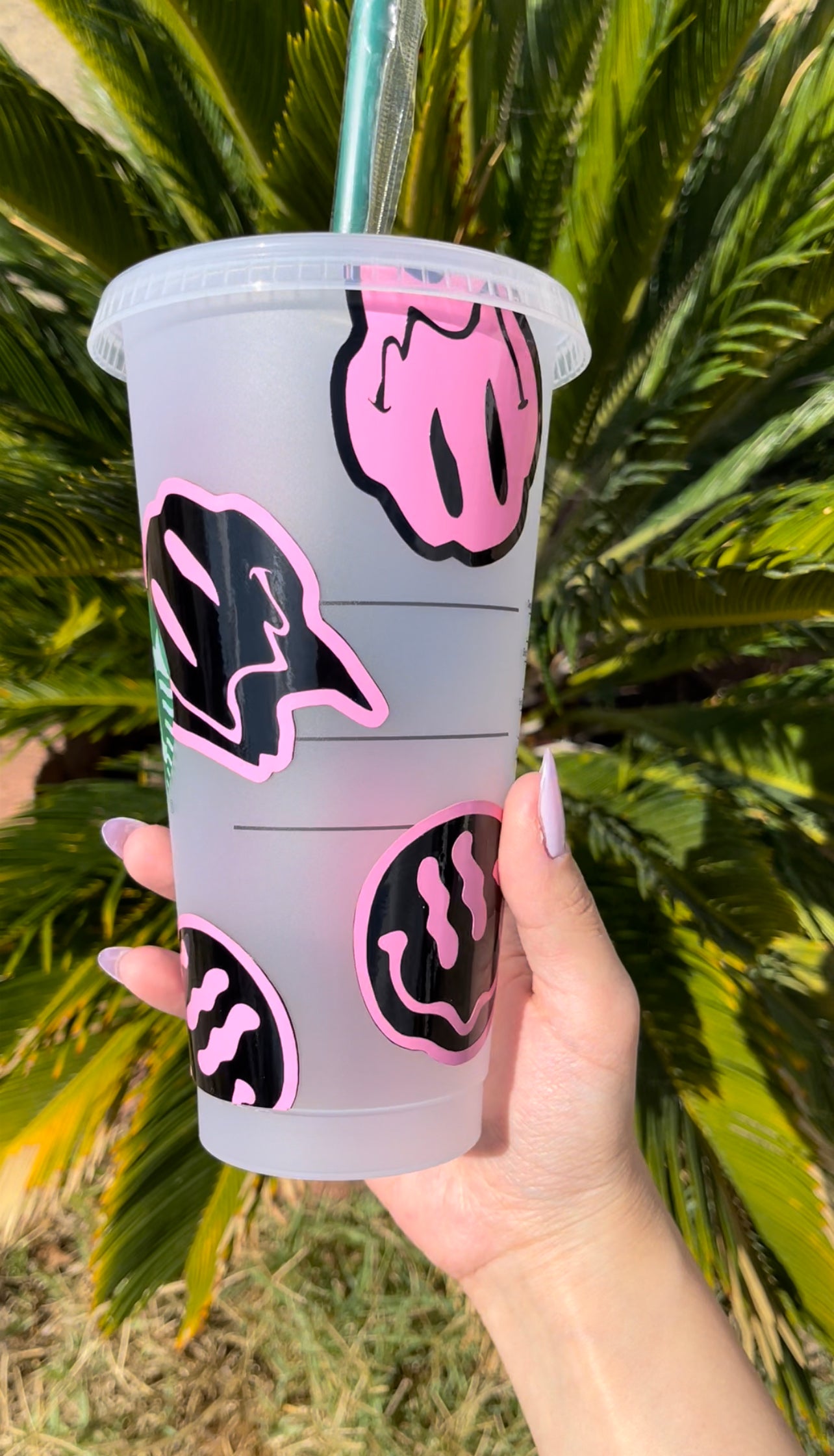Smiley tumbler
