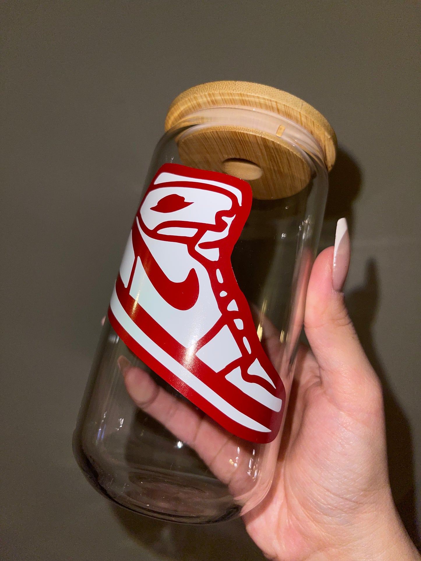 16 oz glass can • Sneaker head - Jordans