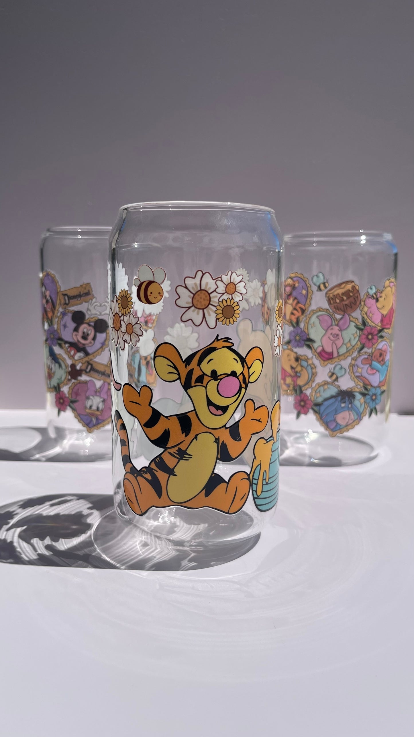 Pooh friends flowers - 16 oz *lid + straw included