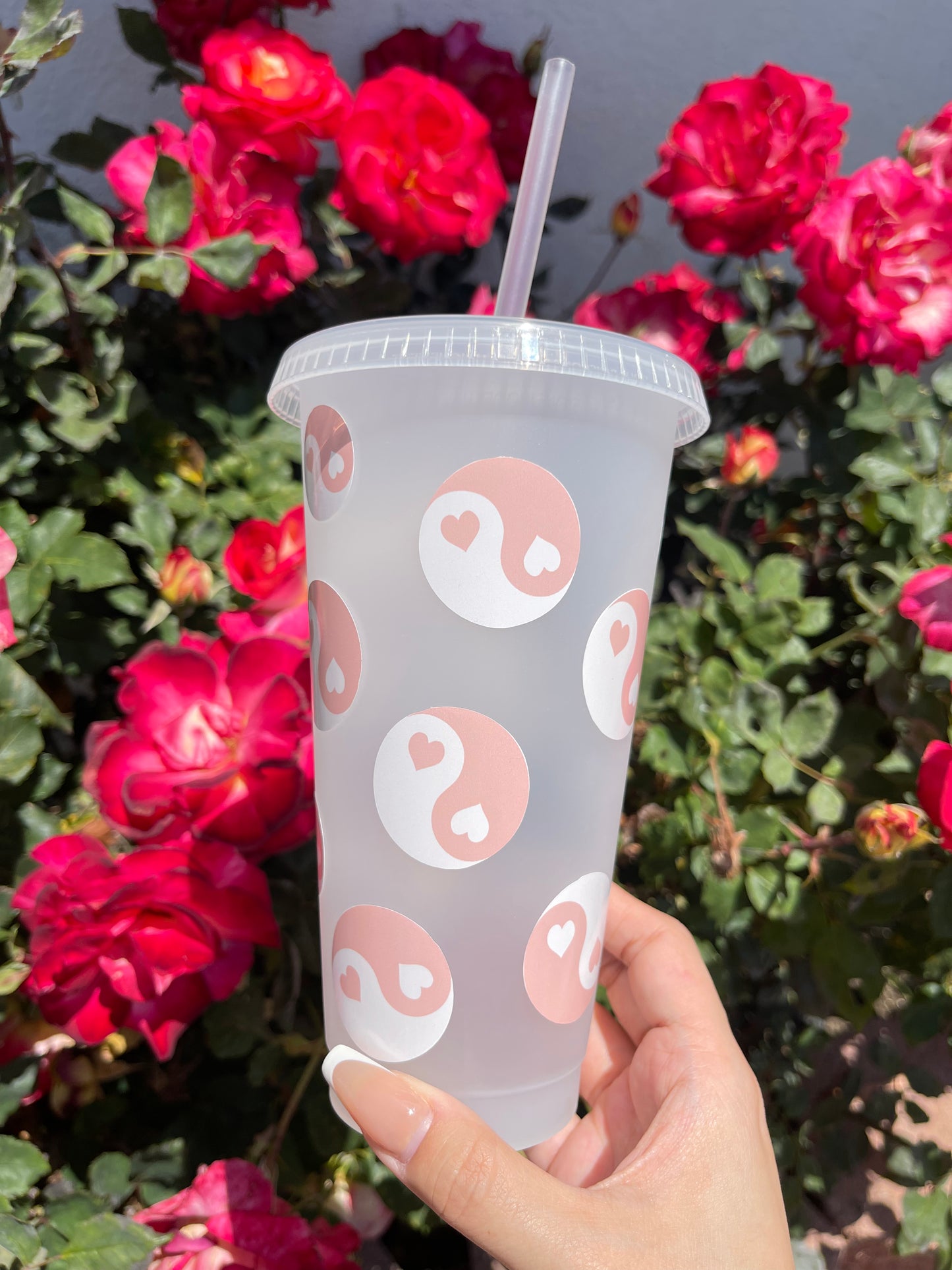 Peach Yin Yang hearts • 24 oz transparent tumbler