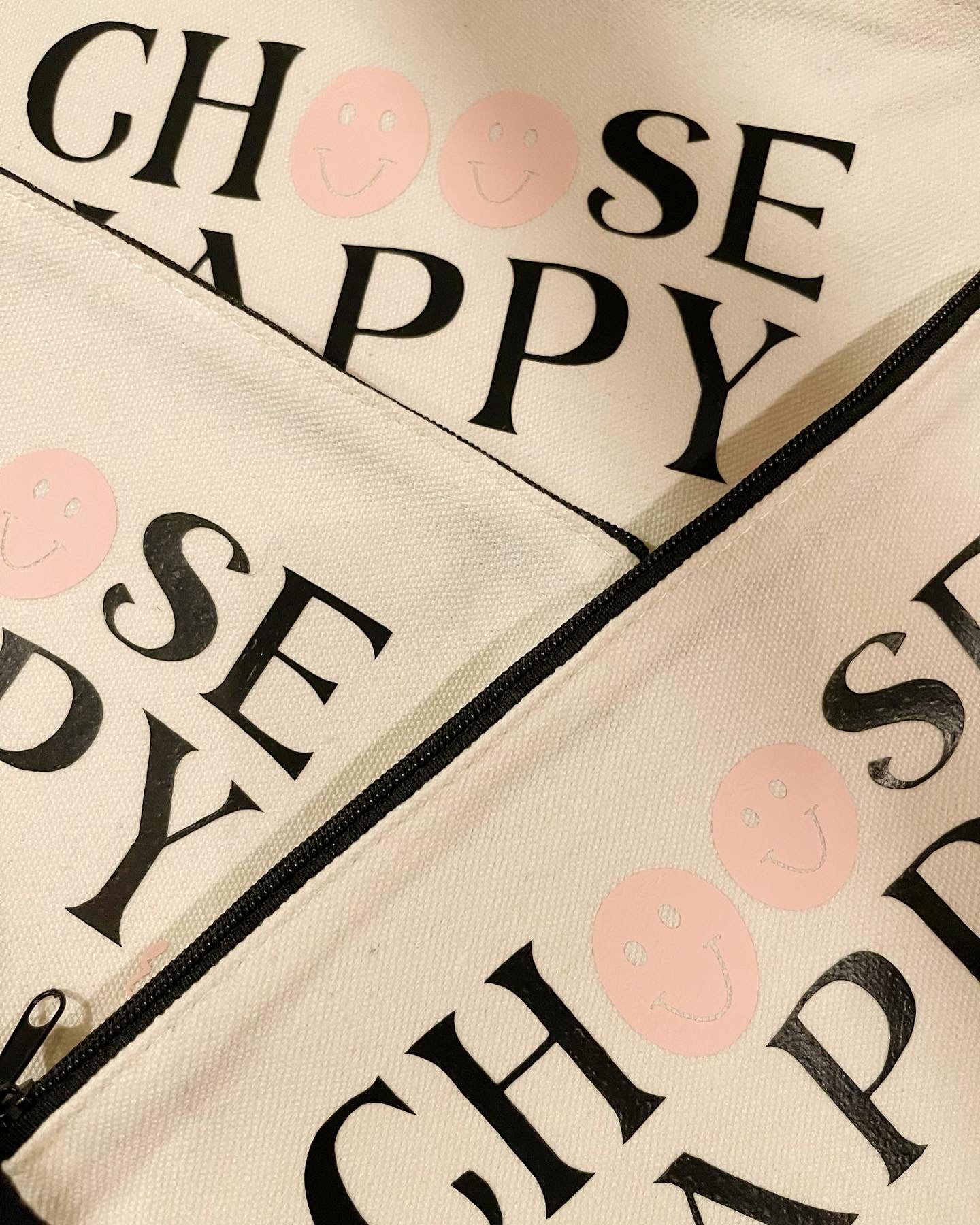 Choose Happy pouch